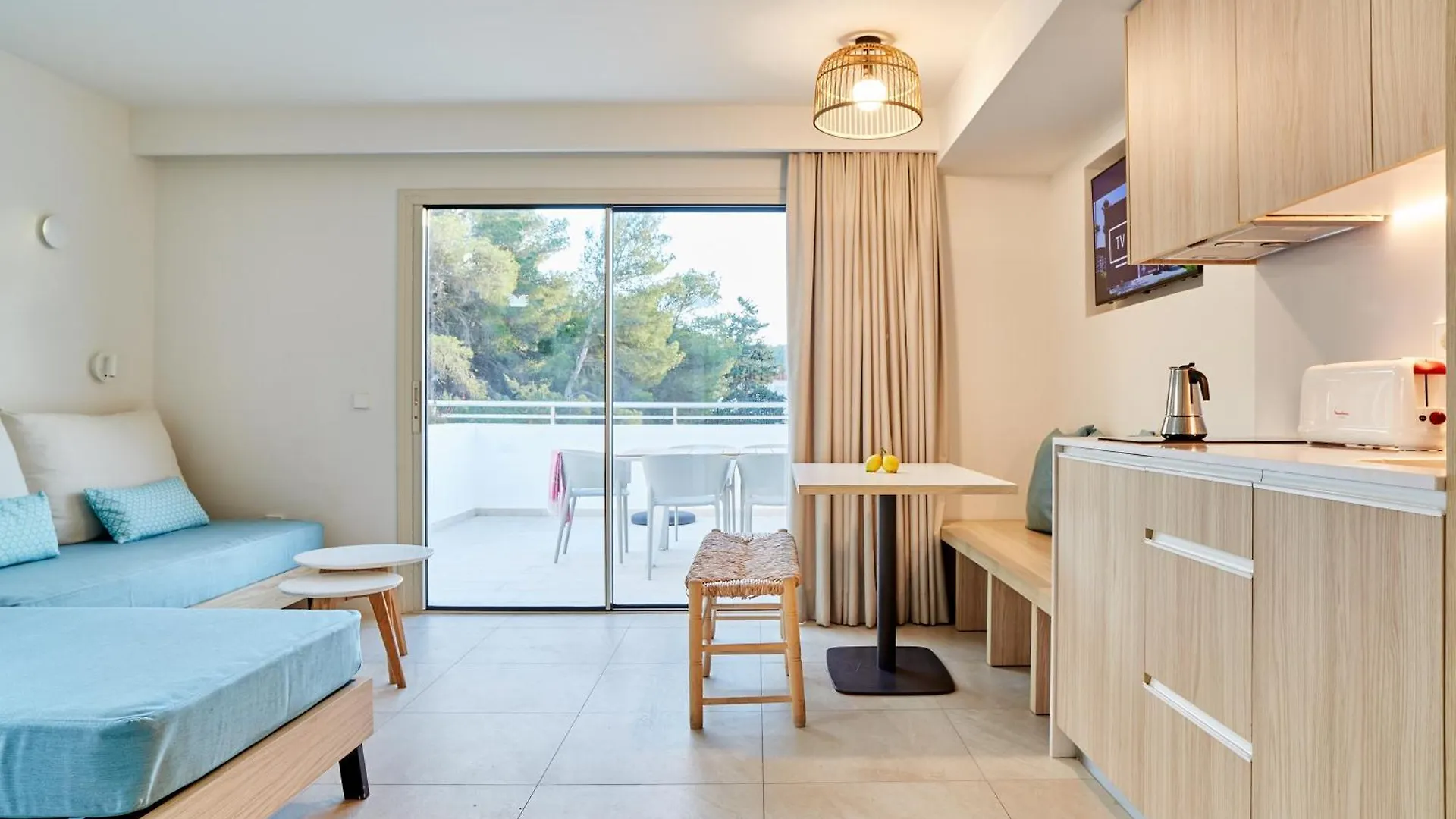 Apartamentos San Miguel Park & Esmeralda Mar Port de Sant Miguel