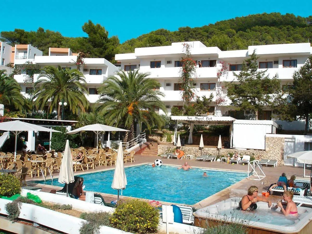 Apartamentos San Miguel Park & Esmeralda Mar Port de Sant Miguel